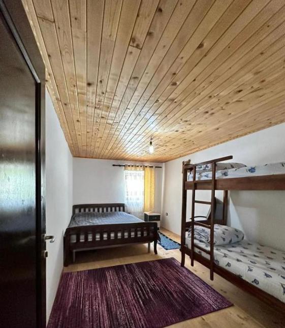 Guest House Kukaj Valbone Ngoại thất bức ảnh