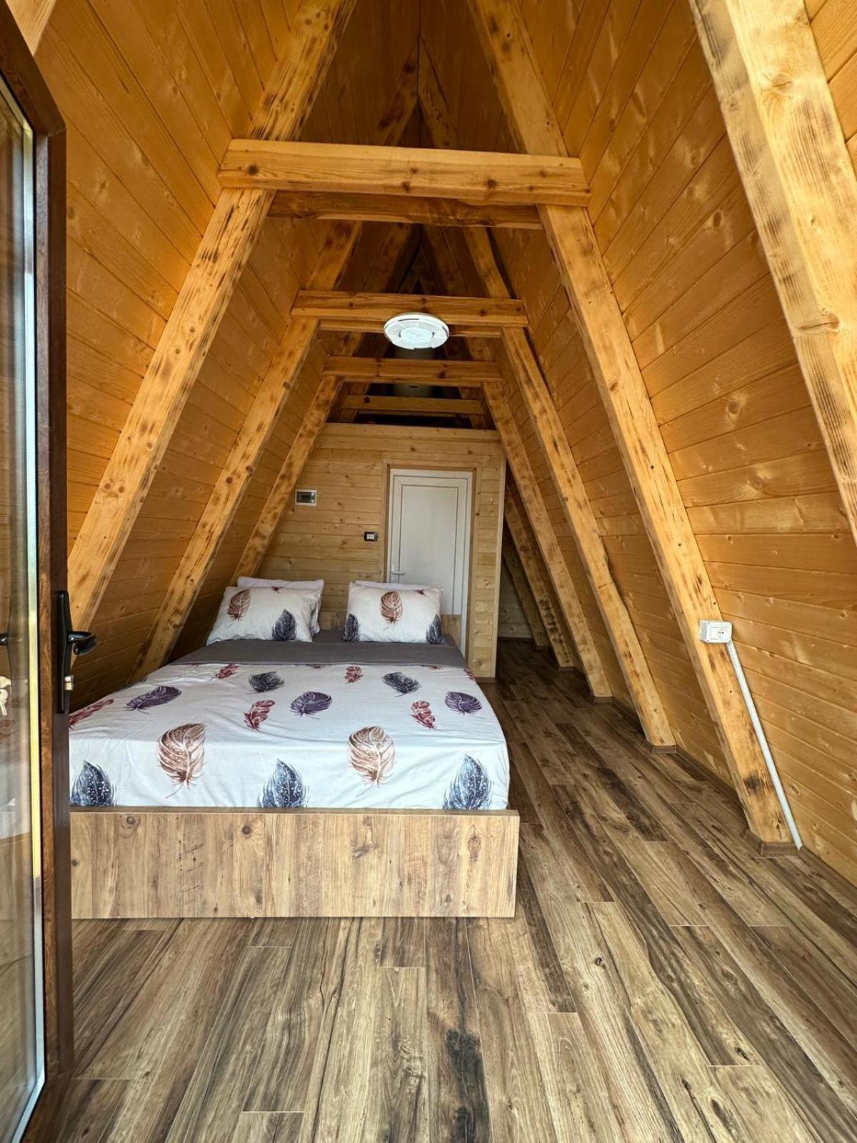 Guest House Kukaj Valbone Ngoại thất bức ảnh