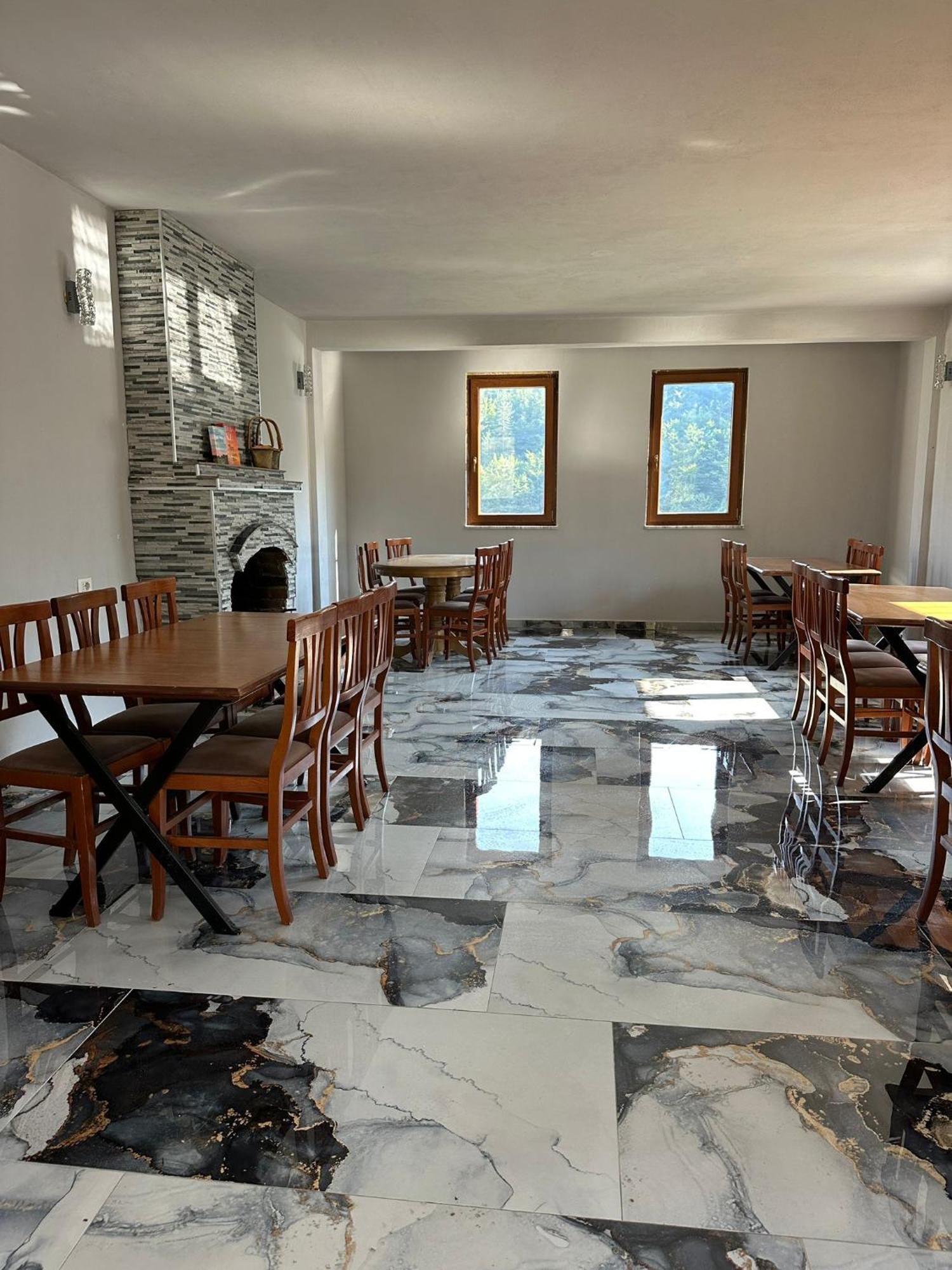 Guest House Kukaj Valbone Ngoại thất bức ảnh