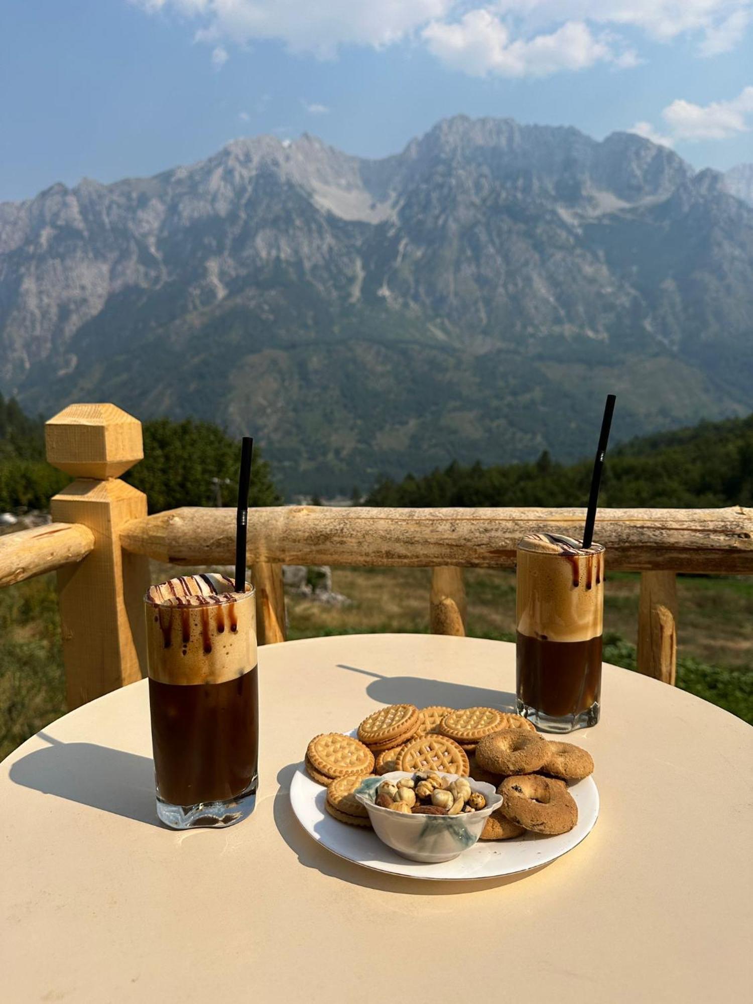 Guest House Kukaj Valbone Ngoại thất bức ảnh